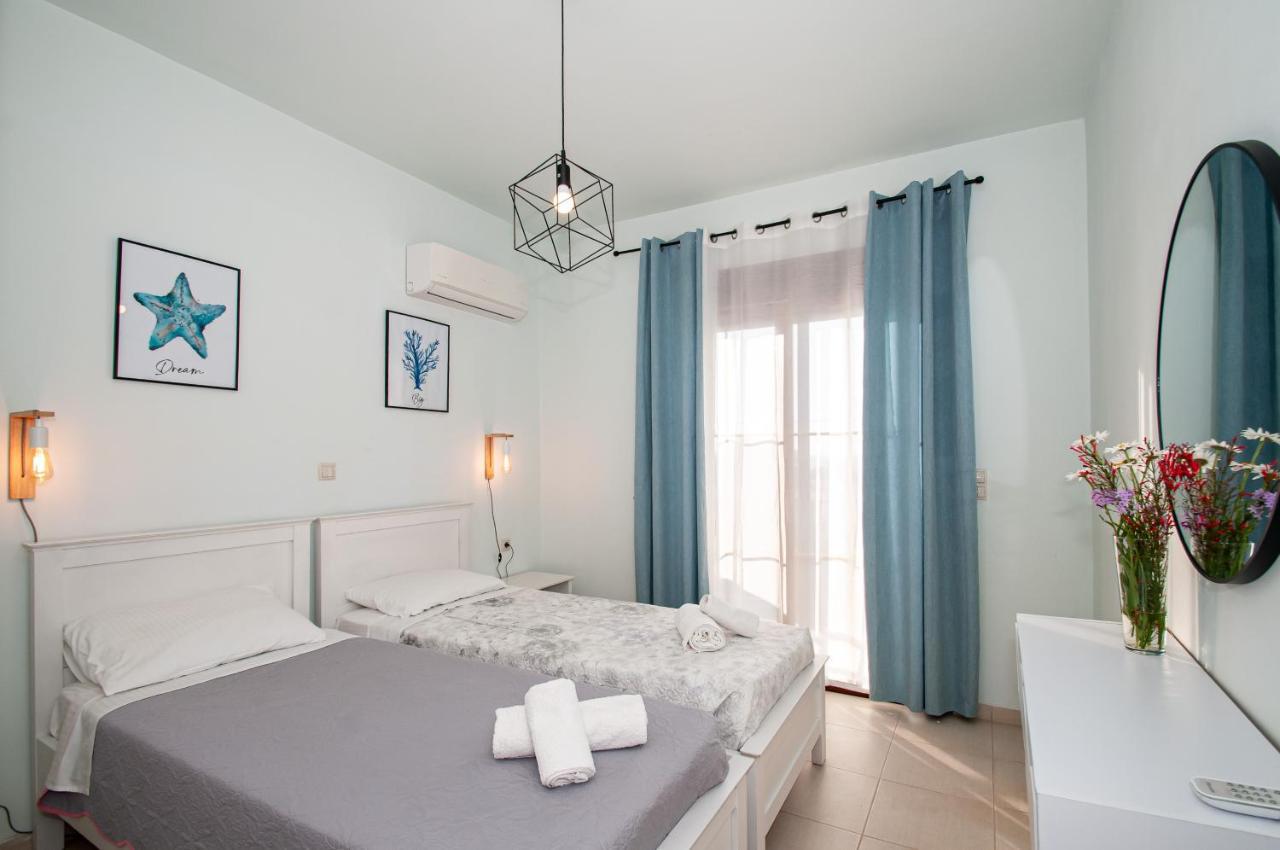 Petra Villas Gennadi Esterno foto